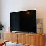 公寓 Valerie By Halu! - Modern Living In 3bd 塞萨洛尼基